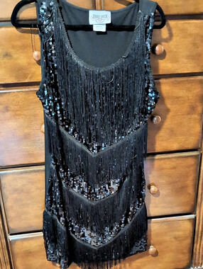 Jerry Beck Four Tier Flapper Dress For halloween. XL Fits Size 12 Well